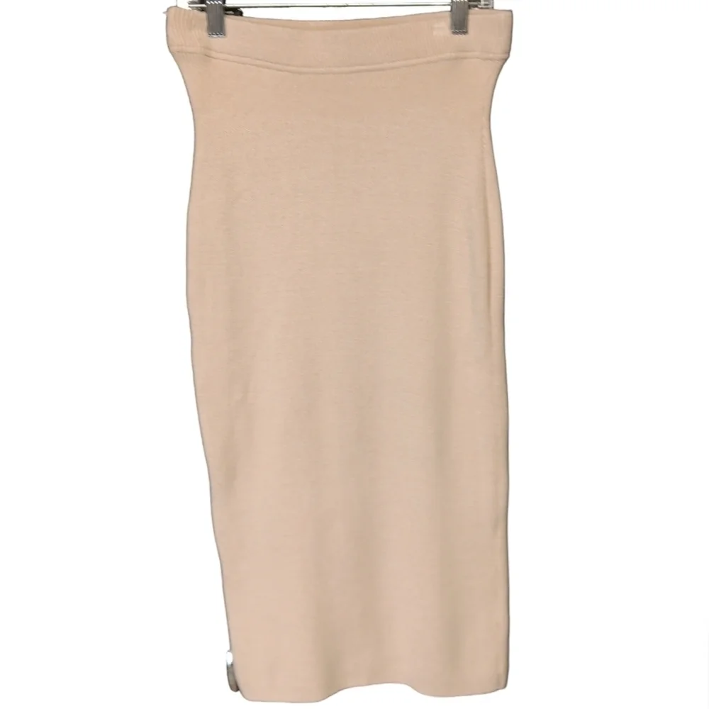 Zara ribbed maxi skirt. Size L